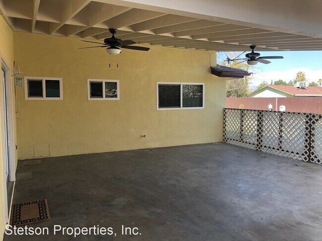Foto del edificio - 3 br, 2 bath House - 256 Chestnut Street