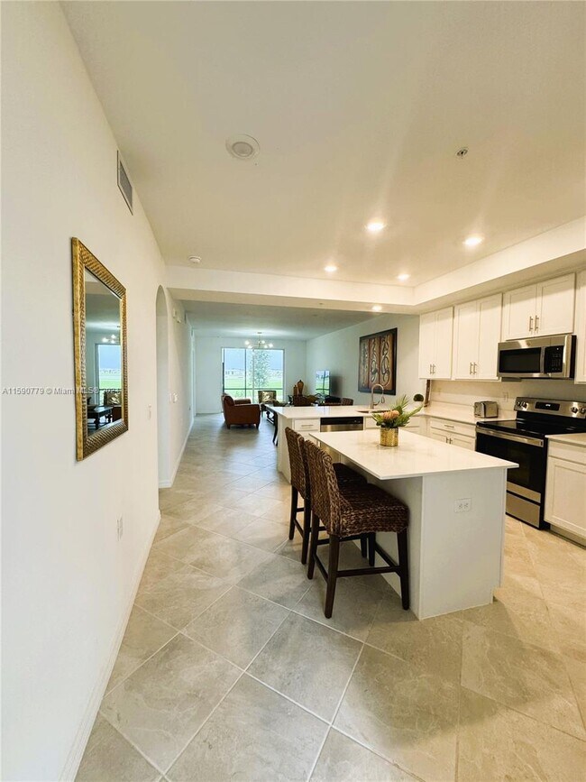 5715 Double Eagle Cir Unit 4415, Ave Maria, FL 34142 Room for Rent in