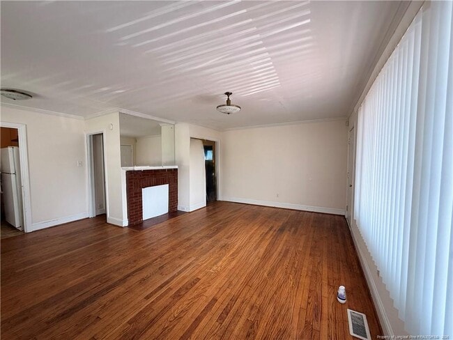 Foto del edificio - 115 S Tarboro St