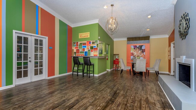 Building Photo - 3030 Elmside Dr