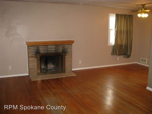 Building Photo - 4124 N Monroe St