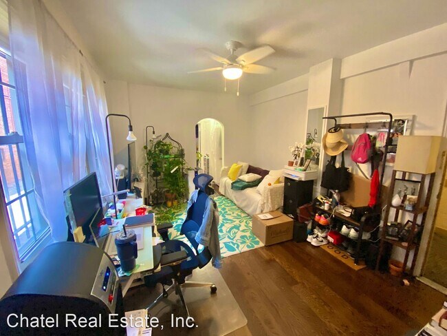 Foto del edificio - 1 br, 1 bath House - 3028 Wisconsin Ave NW...