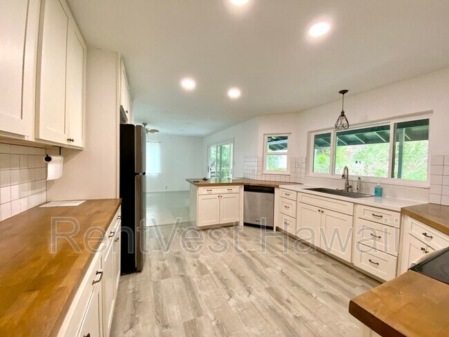 Building Photo - 47-595-595 Puapoo Pl
