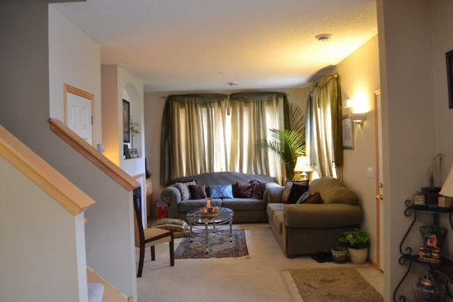 Foto del edificio - 5070 Holly Ln N