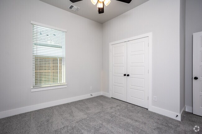 3BR, 2BA - 1,369SF - Third Bedroom - Canopy Homes at Woodcreek
