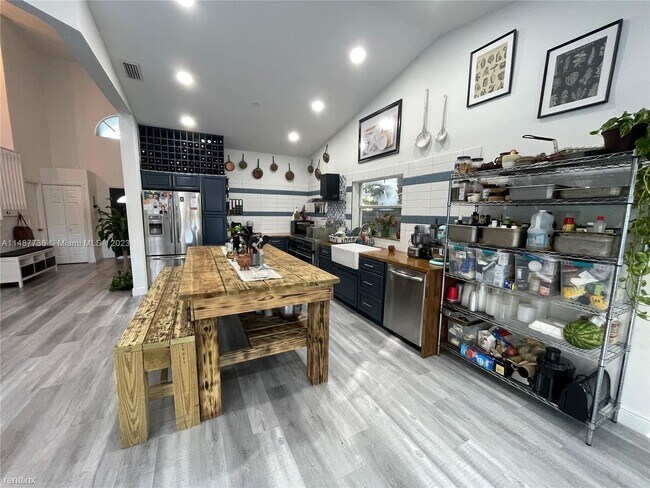 Foto del edificio - 4 br, 2.5 bath House - 16182 SW 79th Ter