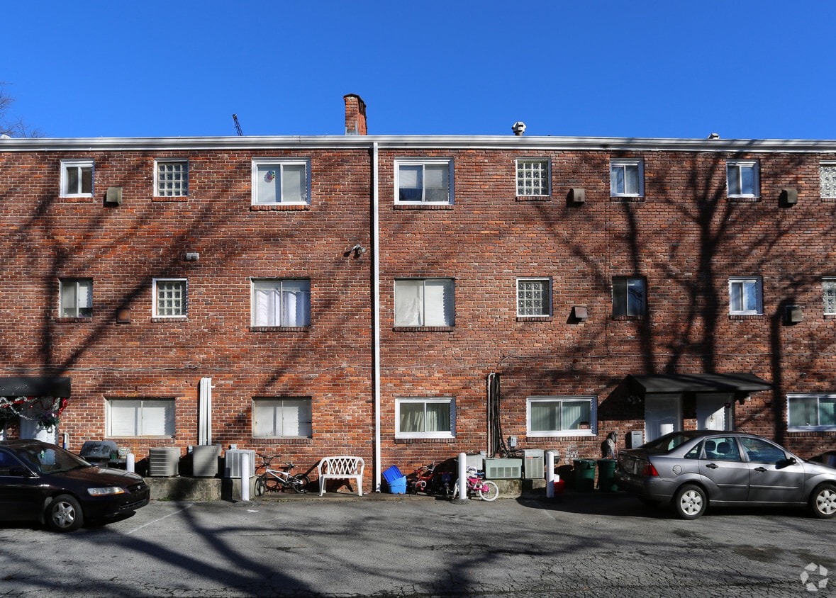 Building Photo - Mathieson