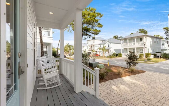 Foto del edificio - 318 Grande Pointe Cir