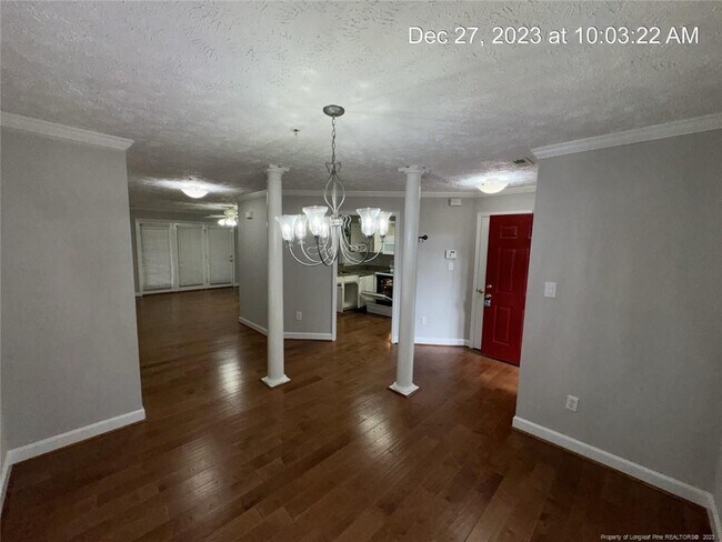 Building Photo - 332 Bubble Creek Ct