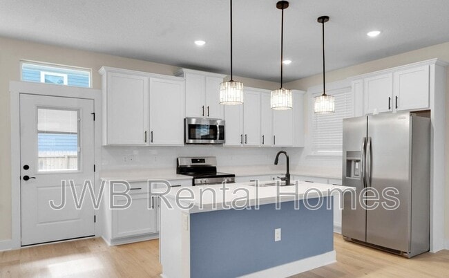 Photo - 1952 Hubbard St House