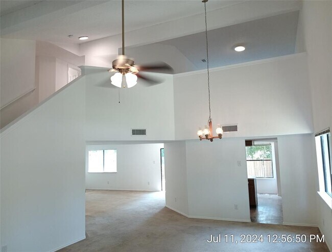 Foto del edificio - 6615 Corpus Christi Dr