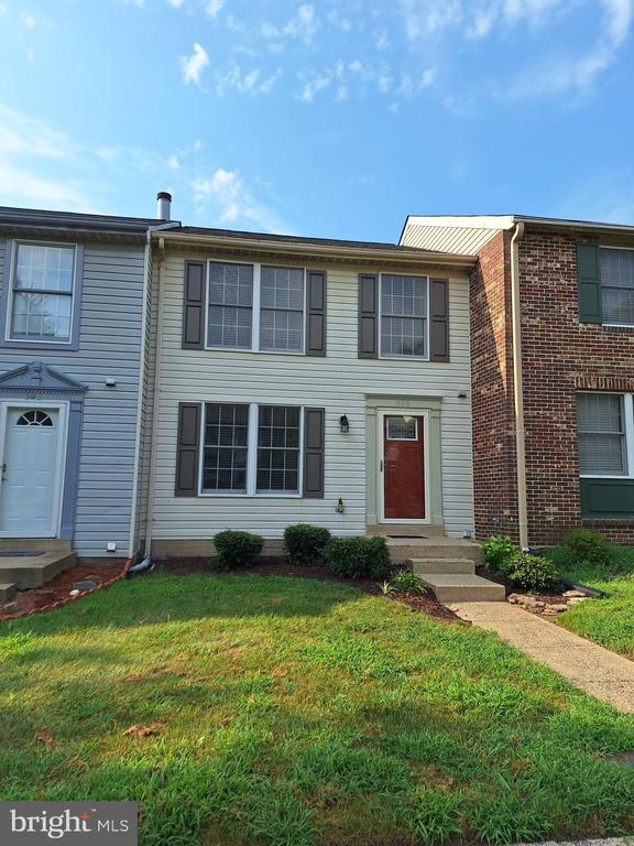Foto del edificio - 505 Cross Ridge Ct