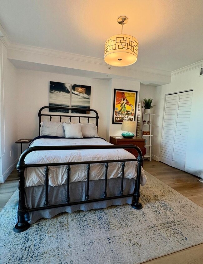 Building Photo - 600 S Dixie Hwy