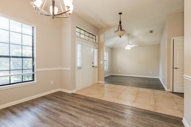 Foto del edificio - 3039 Stonewood Way