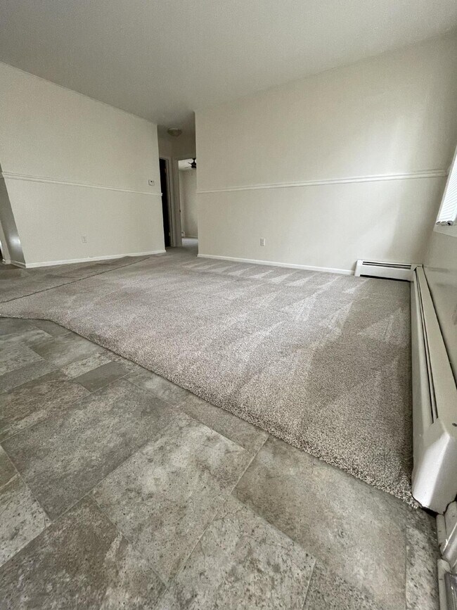 Building Photo - Cute 2 Bedroom in Greenville