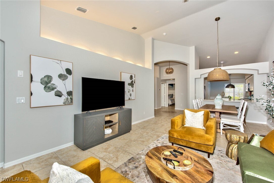 8479 Ibis Cove Cir Unit M675, Naples, FL 34119 Condo for Rent in Naples, FL