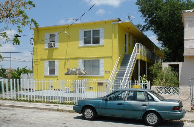 Building Photo - 361 NW 7th St