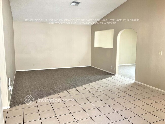 Building Photo - 7250 Topeka Dr