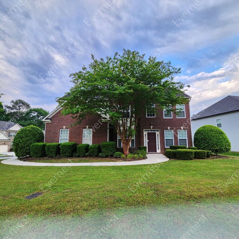 Primary Photo - 4700 Stonecrop Dr
