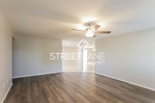 Building Photo - NOW OFFERING $2000 OFF FIRST FULL MONTH IF...