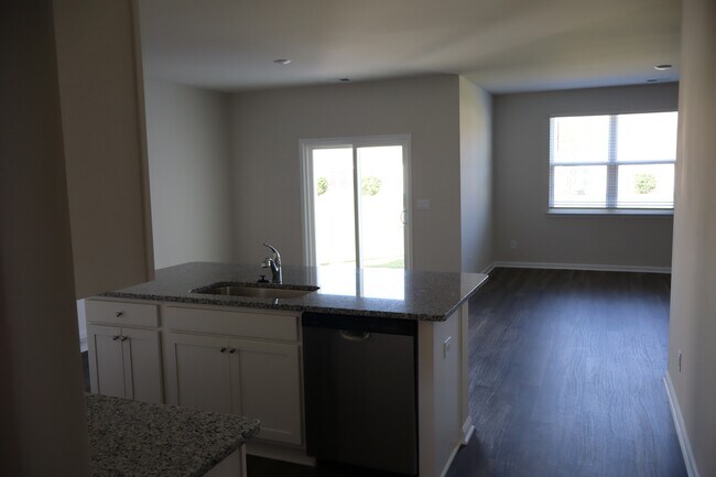 Foto del edificio - 1099 Flintshire Dr