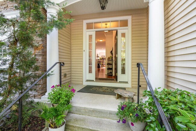 Foto del edificio - 2 Dogwood Ct