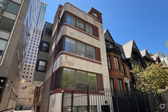 Building Photo - 117 E Bellevue Pl