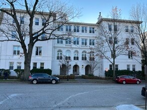 Building Photo - 3409 Greenway