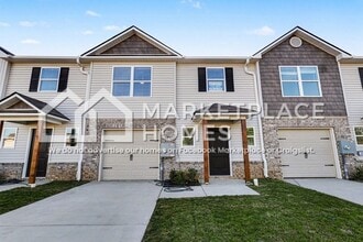 Building Photo - 87 River Rock St