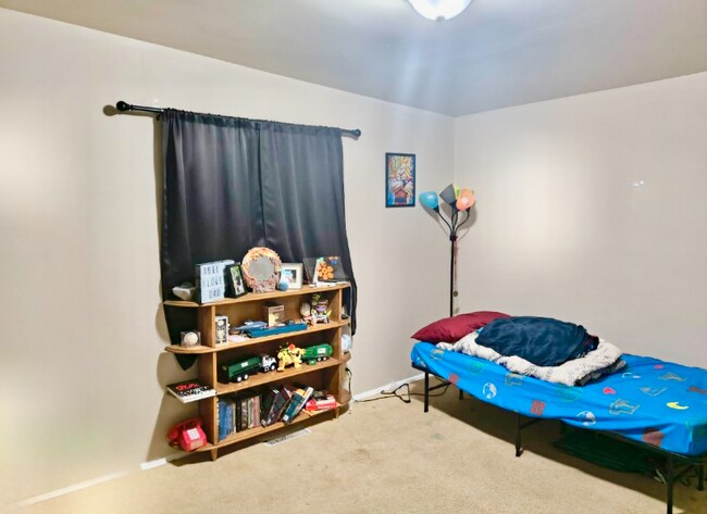 Building Photo - 2897 S 3050 W