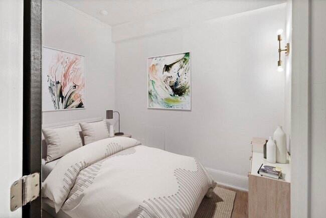 Building Photo - 22 Beacon St