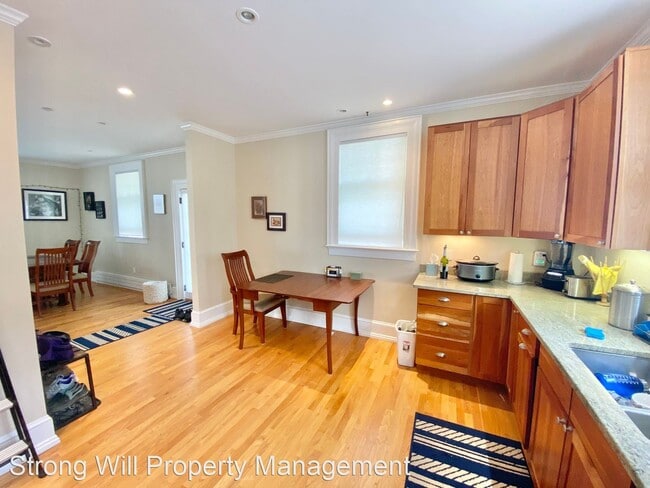 Building Photo - 2 br, 2.5 bath House - 343 Morgan Drive