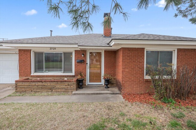 Building Photo - 3729 NW 60th St