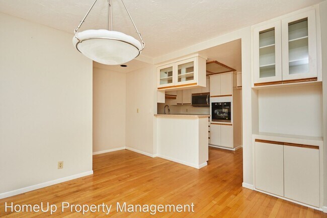 Building Photo - 2 br, 2.5 bath House - 2334 Palos Verdes D...