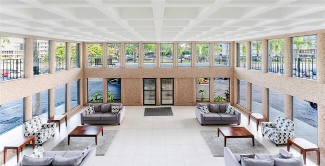 Foto del edificio - 9440 SW 8th St