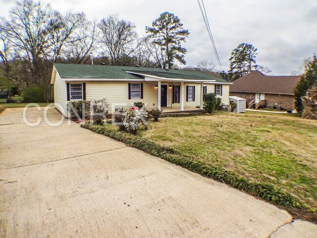 Building Photo - 909 Snow Dr