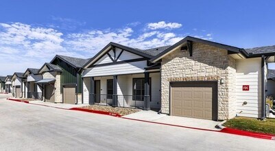 Building Photo - 2825 Sophie Ln