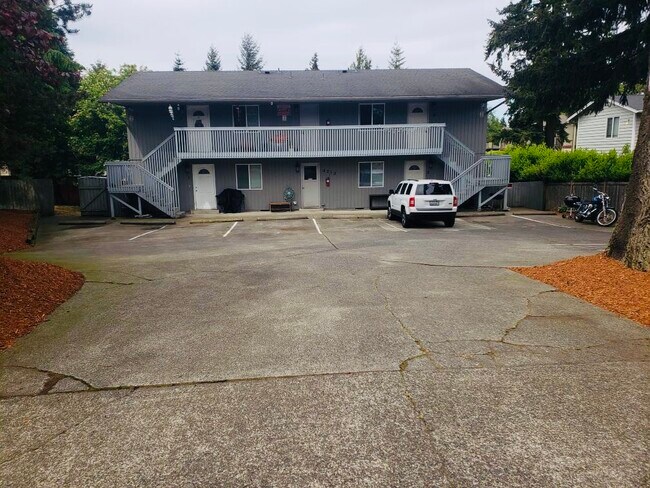 Building Photo - 8312 11th Dr W