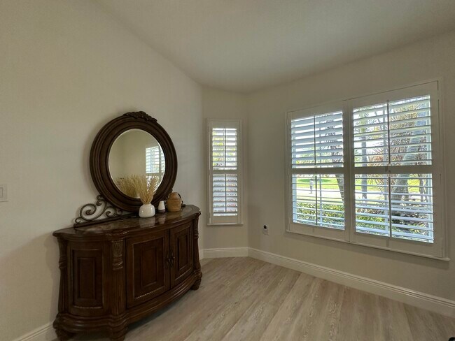 Foto del edificio - 3942 SW Jarmer Rd