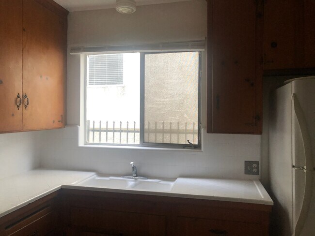 Foto del edificio - 14850 Weddington St
