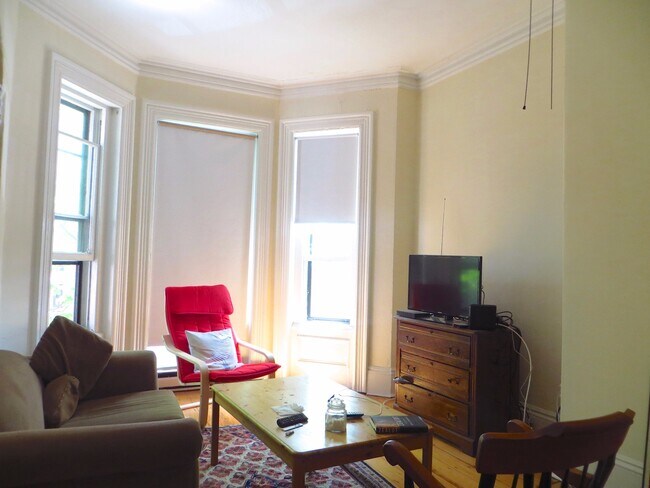 Foto del edificio - 75 Chandler St