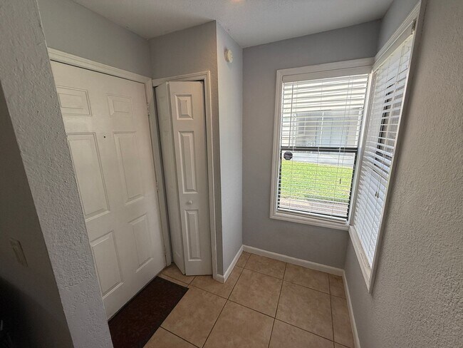 Foto del edificio - Adorable 1 Bed 1 Bath Winter Park Condo