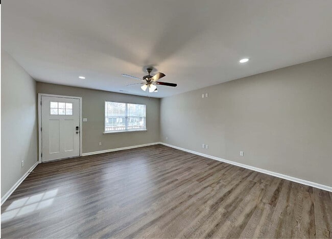 Foto del edificio - 200 Denver Ave