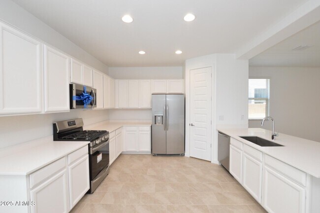 Foto del edificio - 12617 W Morten Ave