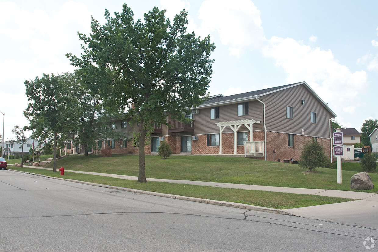 Foto del edificio - Greenbrook Place Apartments