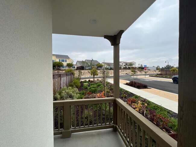 Foto del edificio - Sea Haven Single Family Home Coming Soon!!