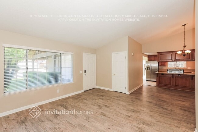 Building Photo - 12771 Tehama Cir