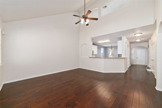 Building Photo - 1190 Stallion Ridge