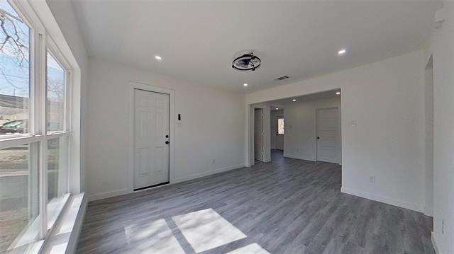 Building Photo - 7724 Longfield Dr