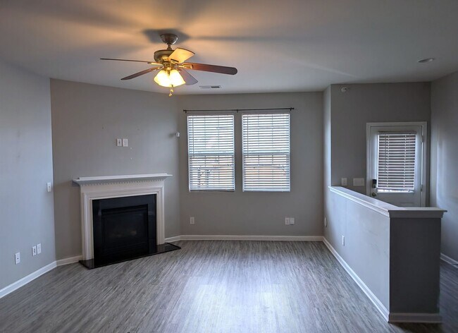 Foto del edificio - Mint Hill! 3 Bedroom! 100% Renovated!